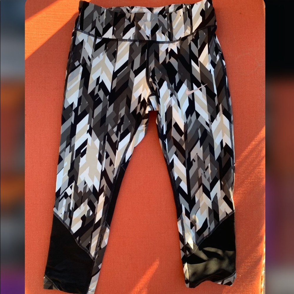 Nike Dri-Fit Capris
